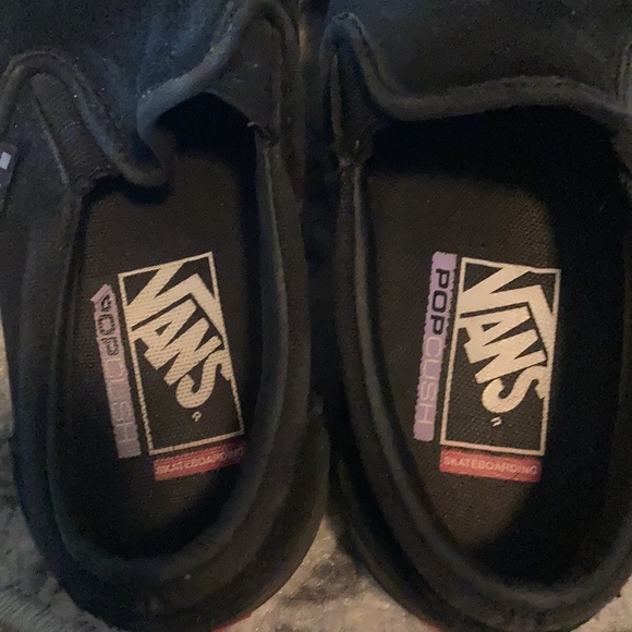 All black vans slip on, skateboarding pop Cush insole,good condition, - Picture 4 of 5